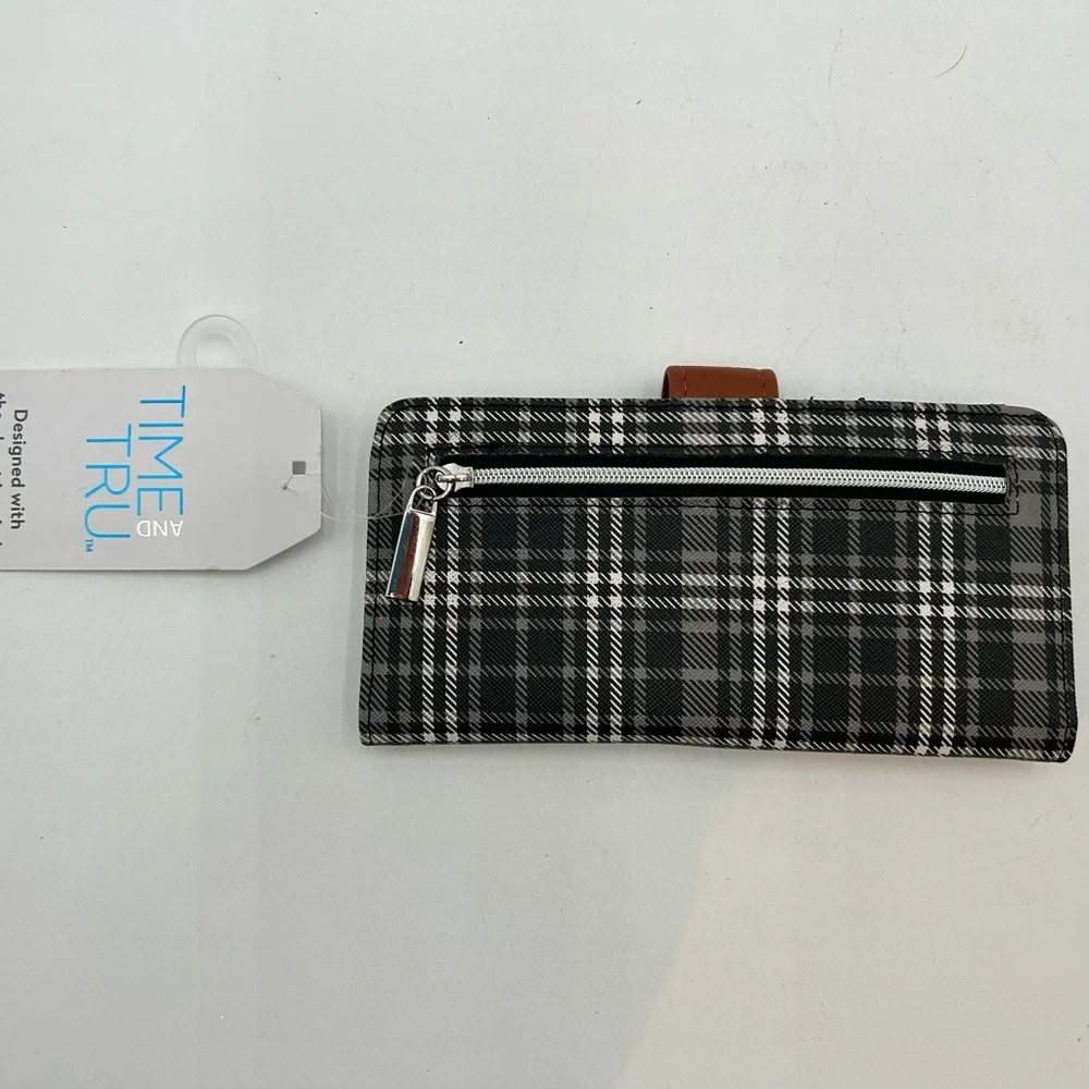 Time and Tru | NWT Black &‎ White Plaid Wallet with Brown Strap